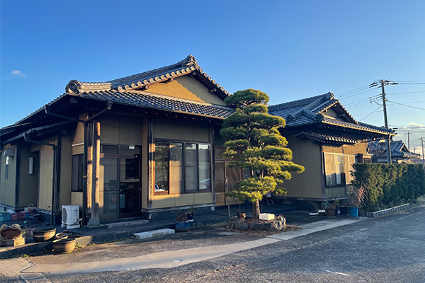 和風の屋根